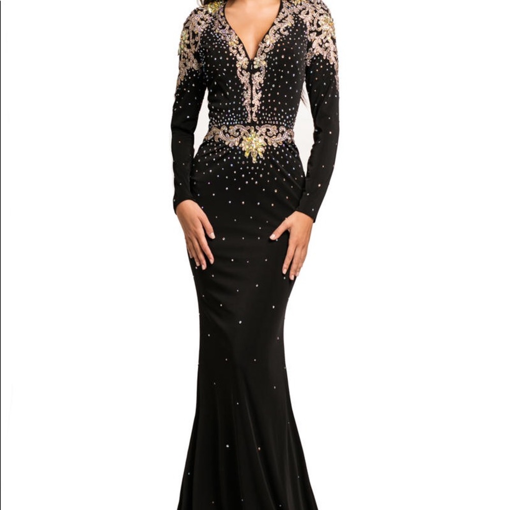 Long sleeve black prom dress formal gown